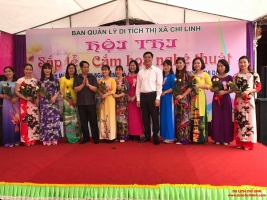 Sôi nổi hội thi sắp lễ và cắm hoa nghệ thuật Kỷ niệm 443 năm ngày sinh Bà Chúa Sao Sa, Tiến sỹ Nguyễn Thị Duệ