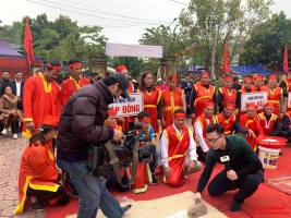 Sôi nổi hội thi giã bánh giầy, nấu chè kho Lễ hội truyền thống đền Cao năm 2019