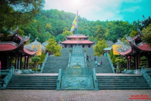 ĐỀN THỜ THẦY GIÁO CHU VĂN AN