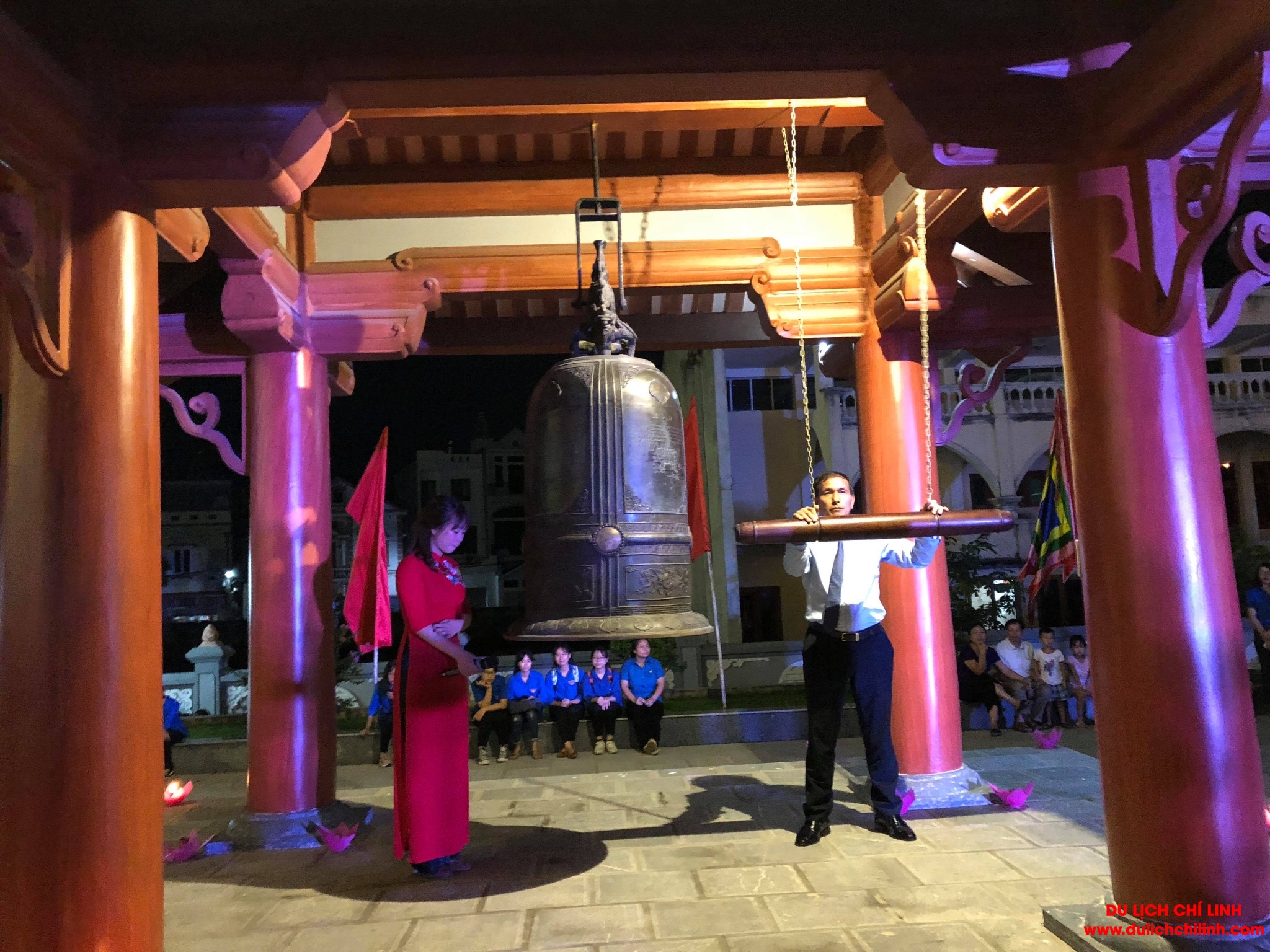 37762211 970434319828120 925876455164870656 n