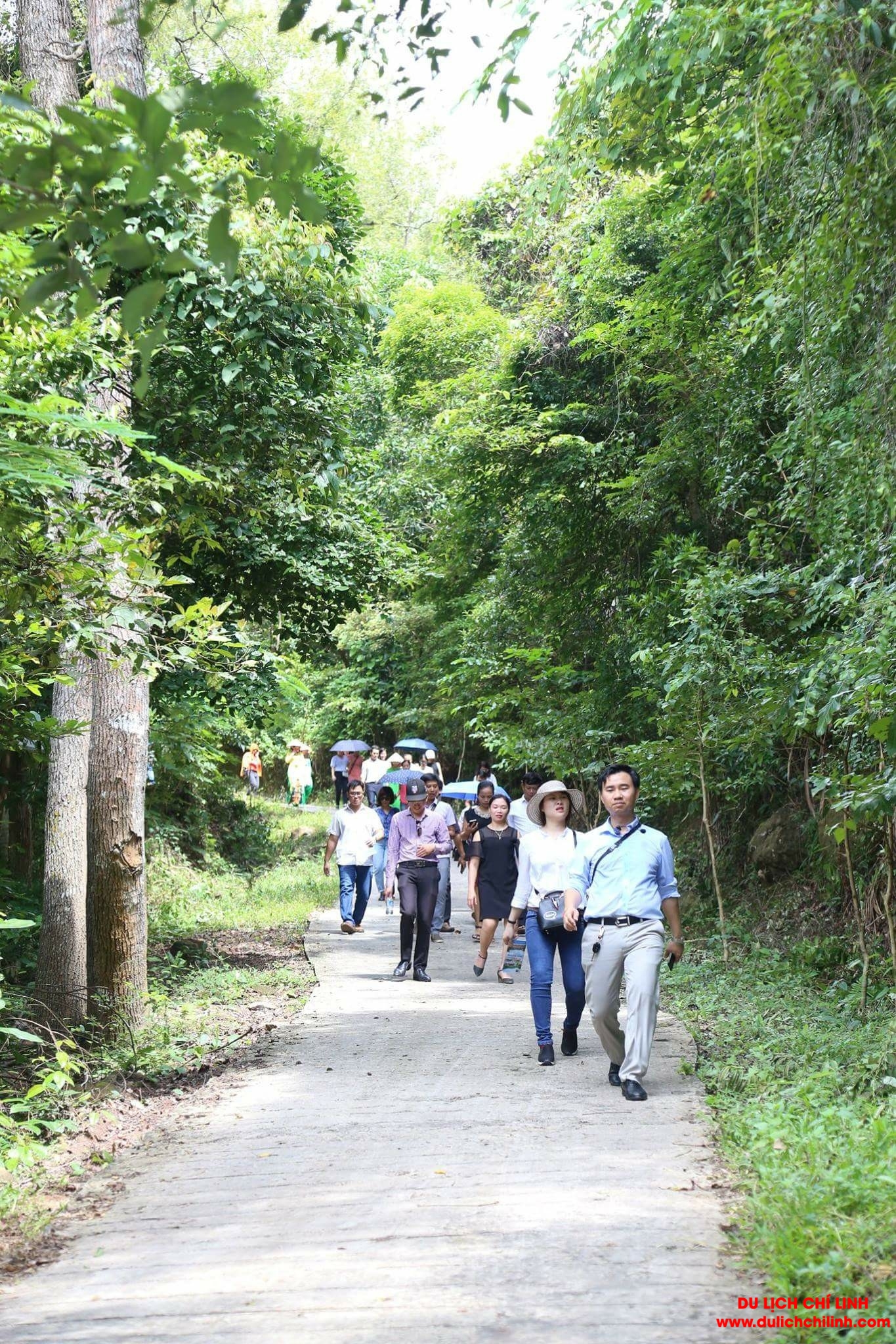 ĐI TÌM BIỂU TƯỢNG CHO THÀNH PHỐ TƯƠNG LAI