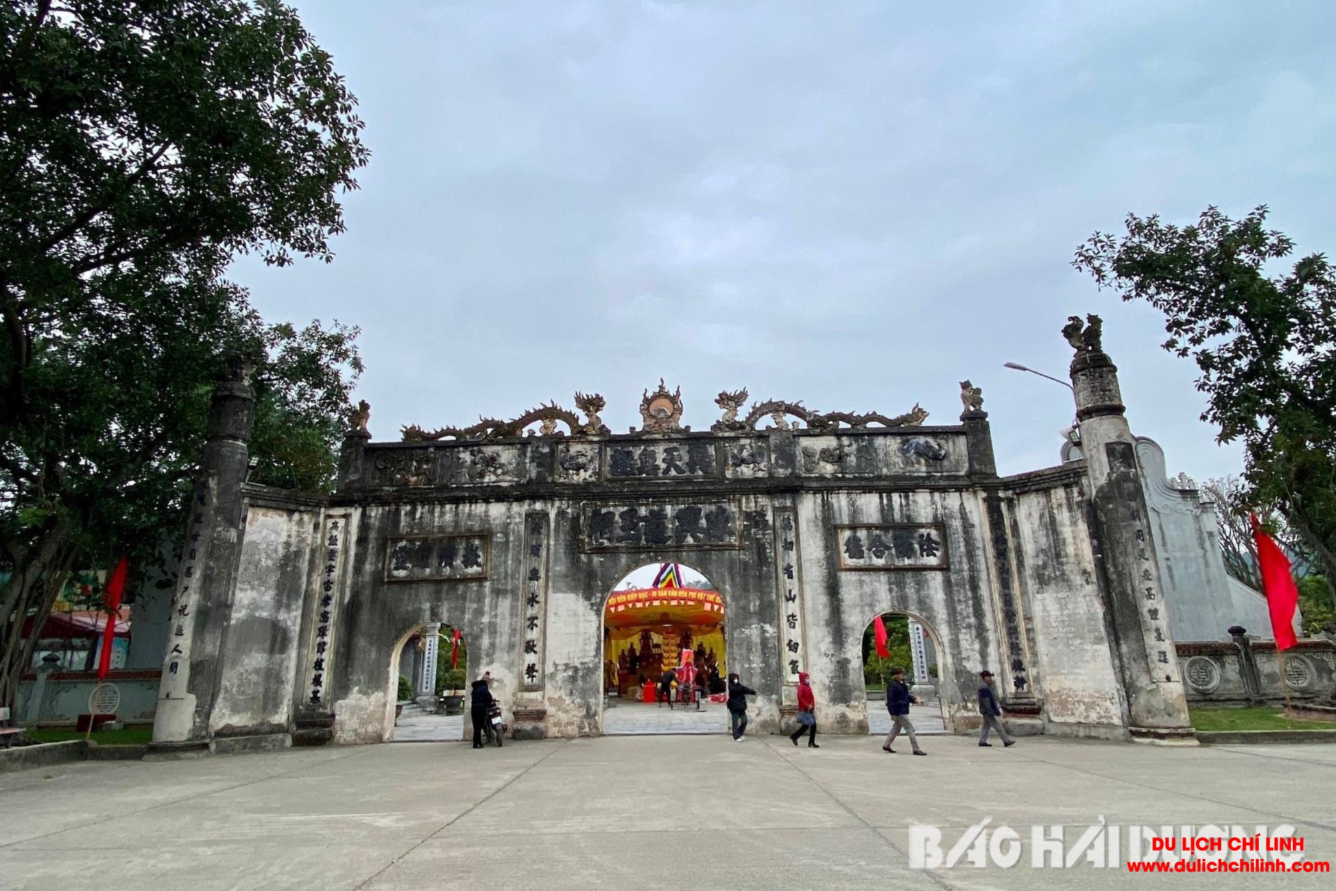 z5529689370082 37629fb2df6847397b6f993b9861943e